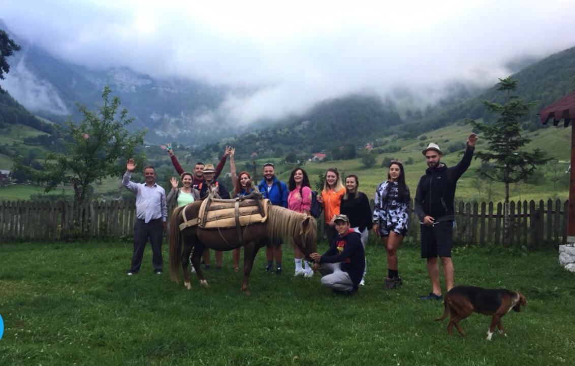 Guesthouse Alpini Lepushe Luaran gambar